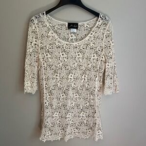Lavish Y2K Cream Floral Crochet Top 1/2 Sleeve Scoop Neck Boho Cottagecore S/M